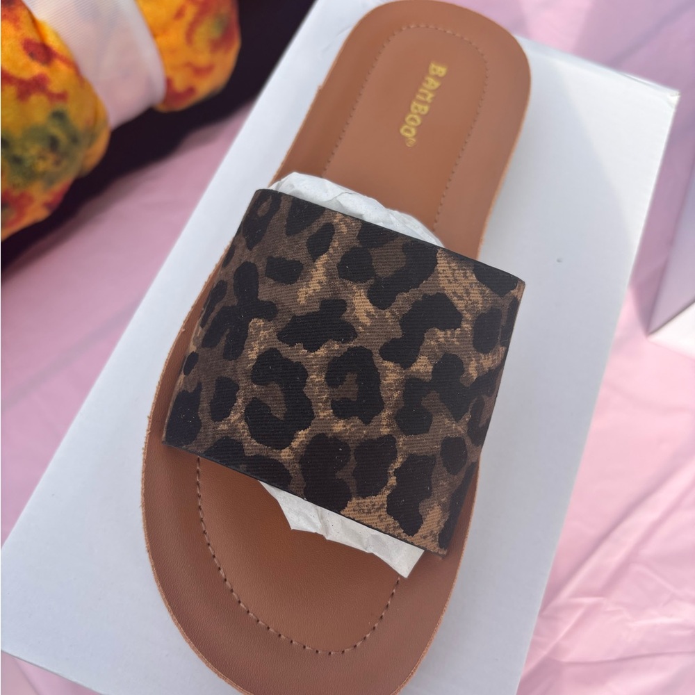 BAMBOO Women's Black and Brown Leopard Sandals